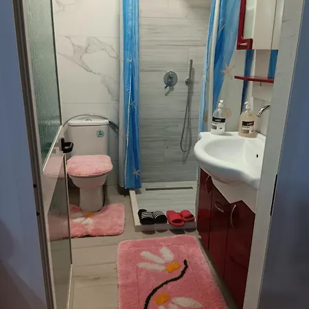 Apartamento Donika Gjoshi